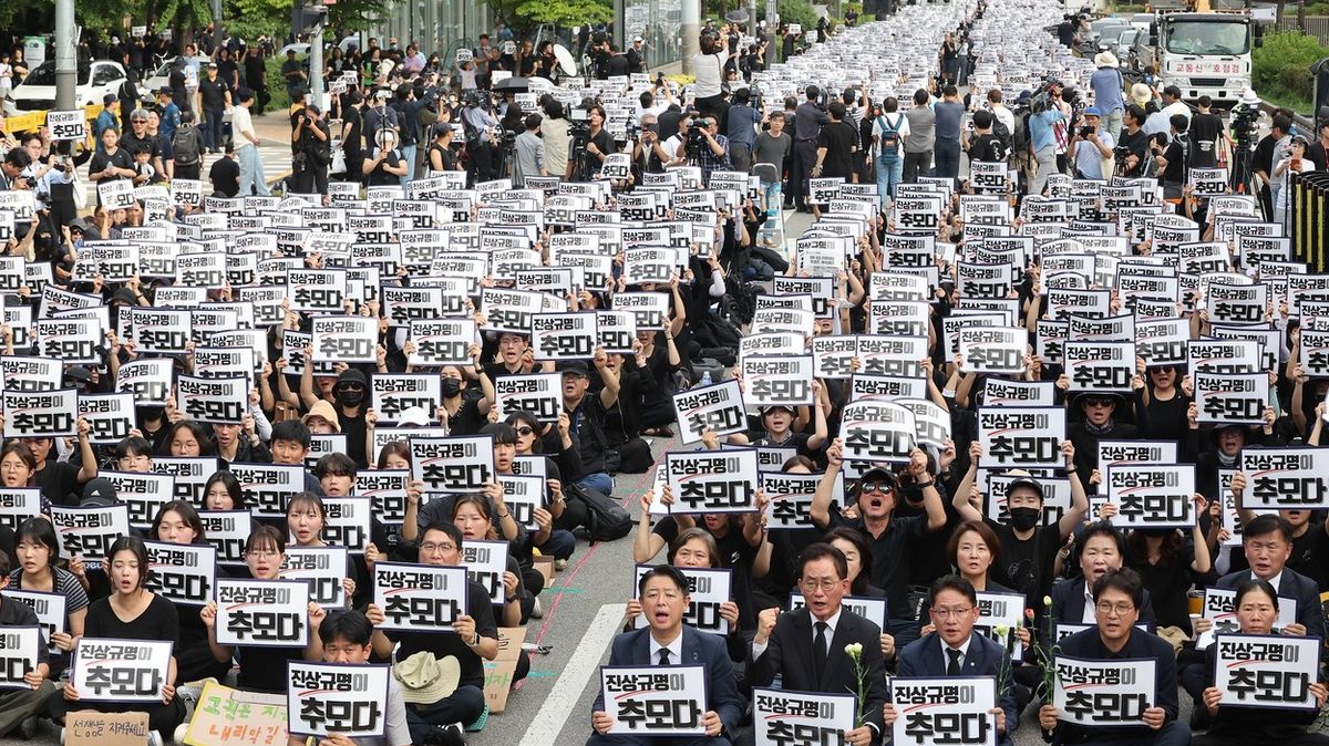 Sebevražda učitelky odhalila šikanu vyučujících ze strany rodičů v Koreji